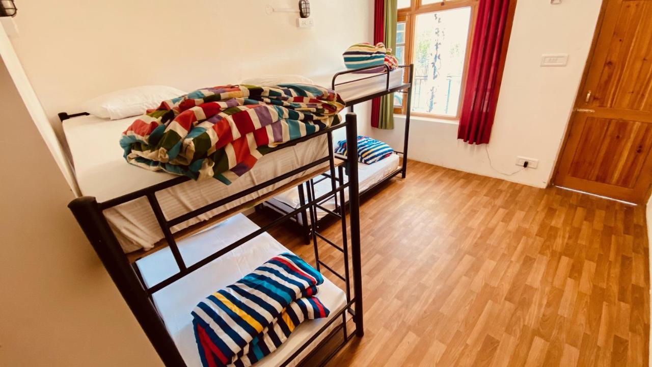 Albergue Madpackers Manali Exterior foto