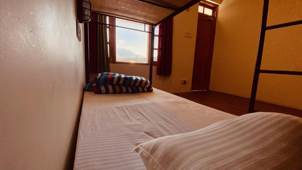 Albergue Madpackers Manali Exterior foto