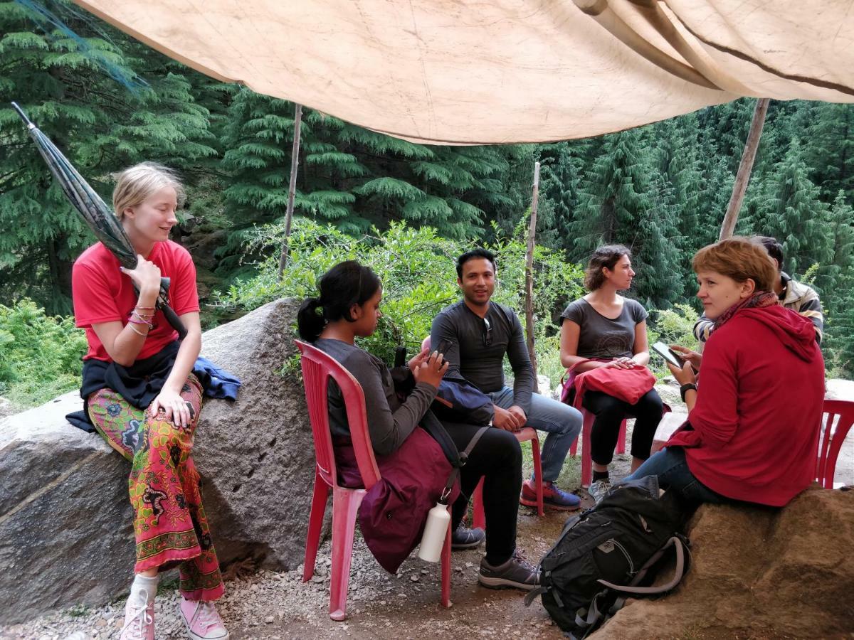 Albergue Madpackers Manali Exterior foto